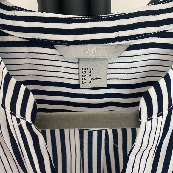 Striped Casual Dress - Picture 3 of 5